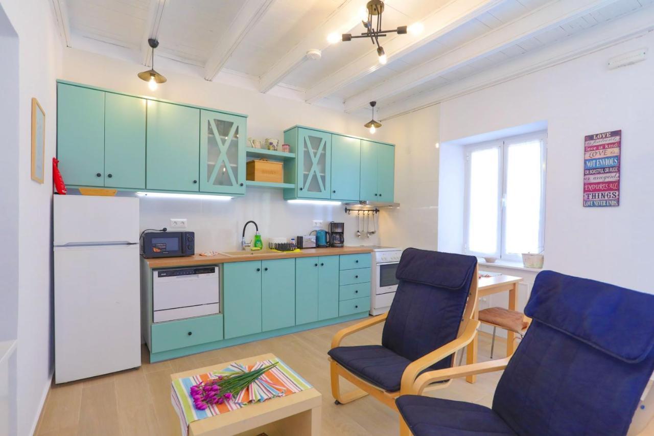 Kaminaki Beachfront Apartments Nisaki (Corfu) Exterior foto