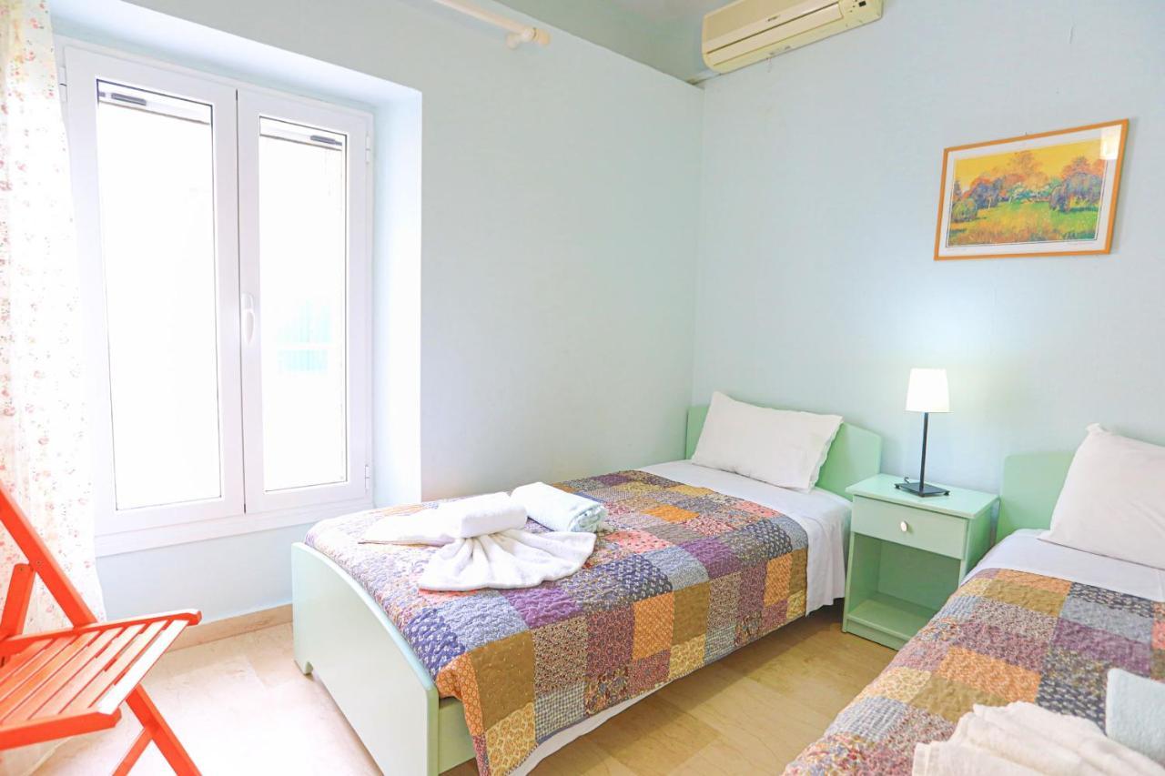 Kaminaki Beachfront Apartments Nisaki (Corfu) Exterior foto