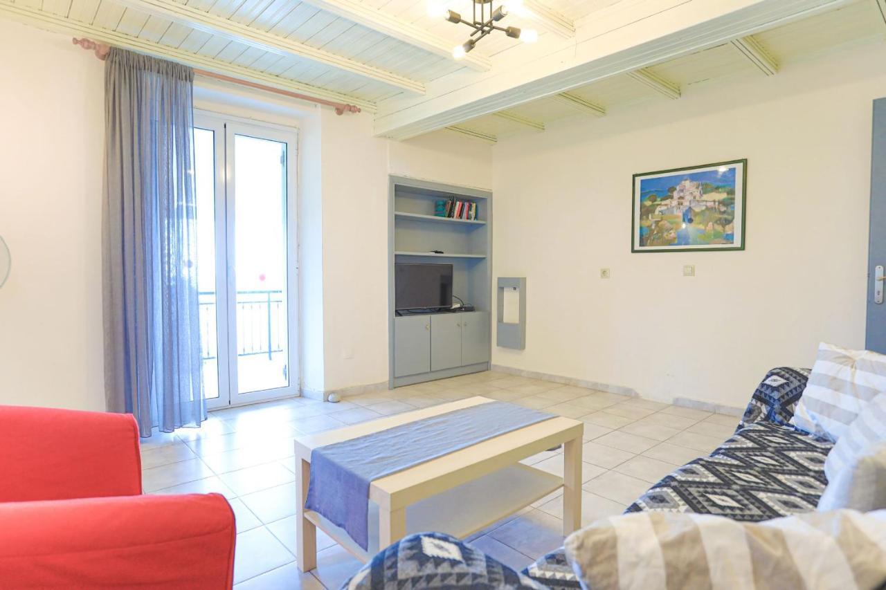 Kaminaki Beachfront Apartments Nisaki (Corfu) Exterior foto